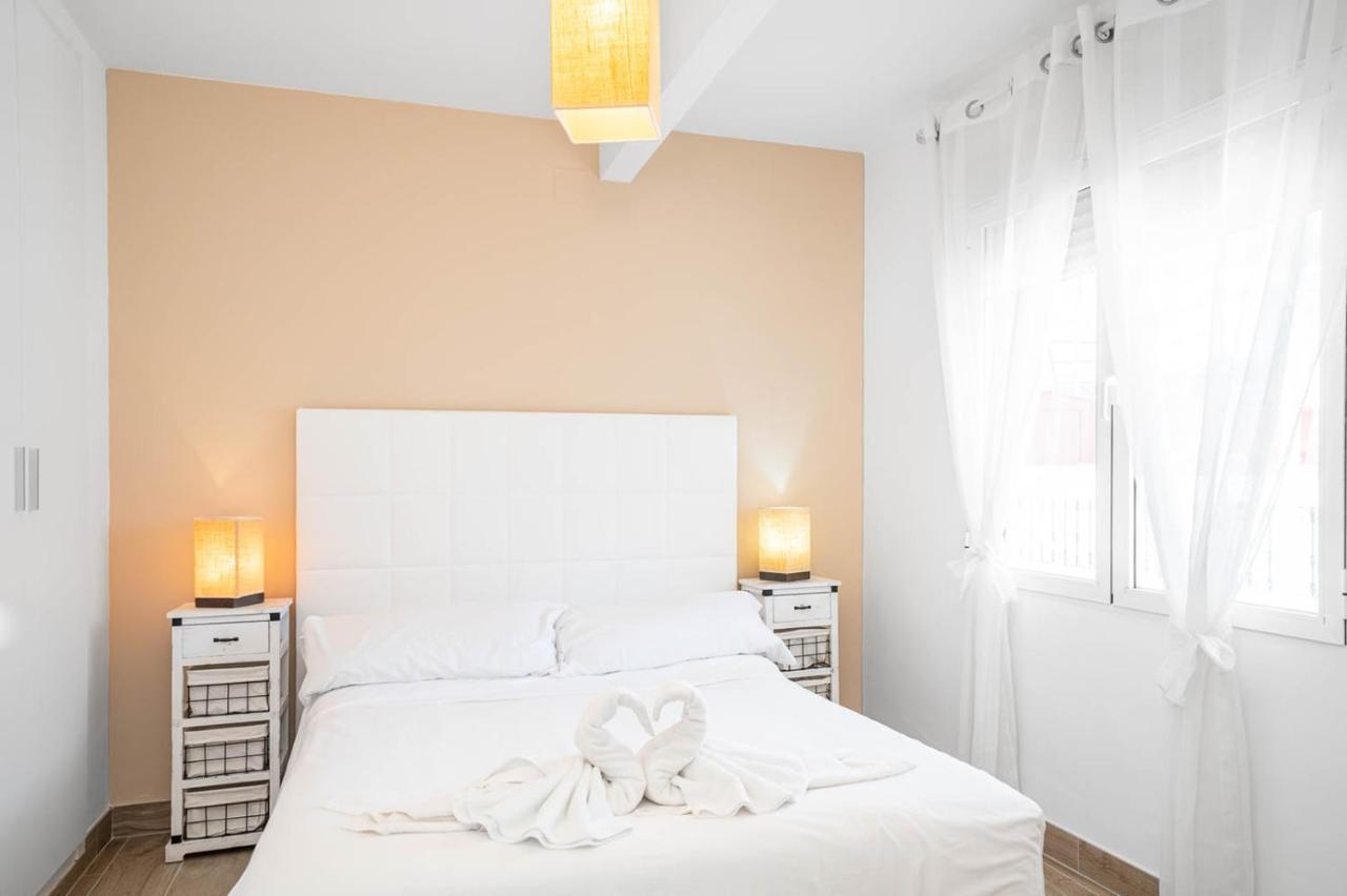 Atico La Barca By Paradise Gold Rentals Бенидорм Екстериор снимка