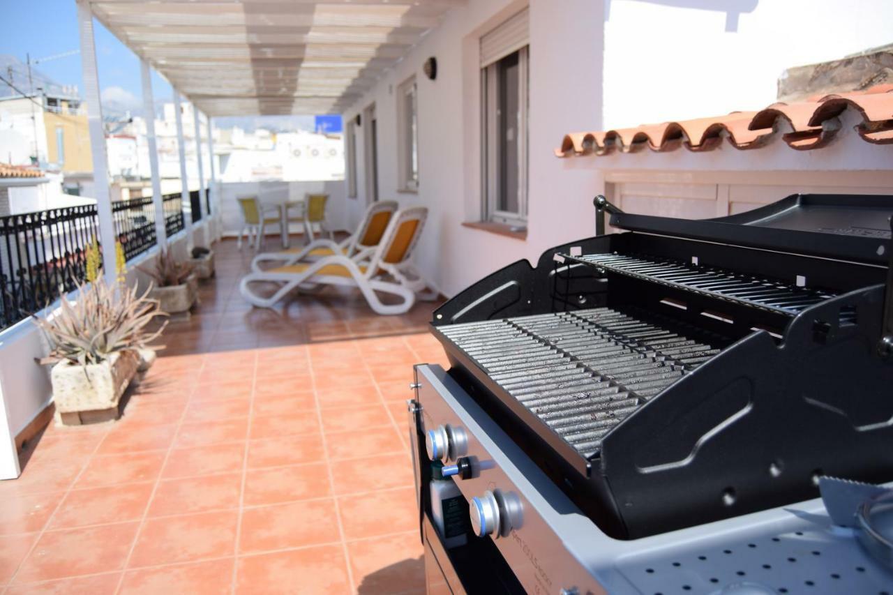 Atico La Barca By Paradise Gold Rentals Бенидорм Екстериор снимка